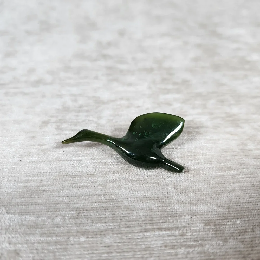 Vintage dark green JADE Flying Goose Duck Pin Brooch